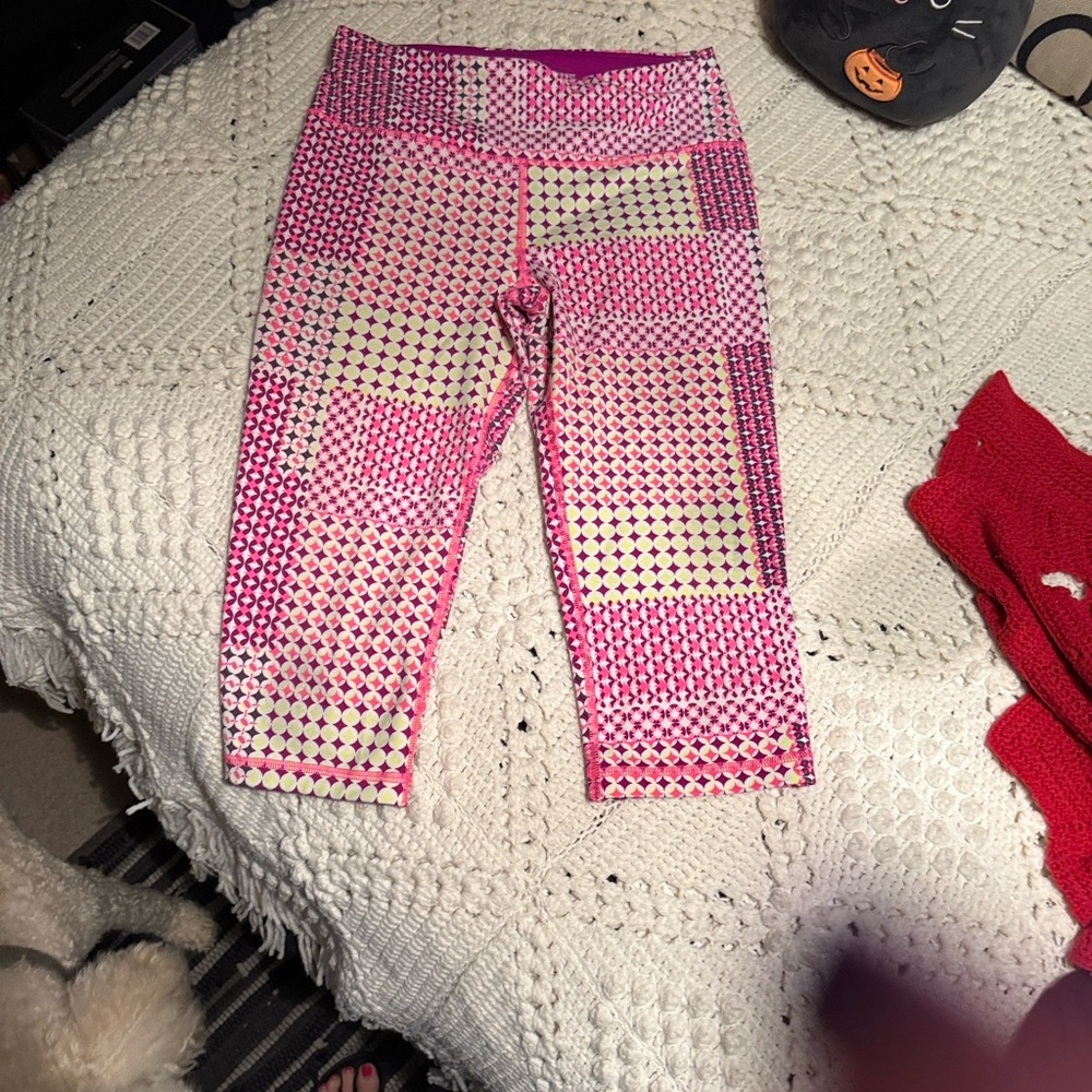 Victoria's Secret Pink and Purple Patterned Leggings